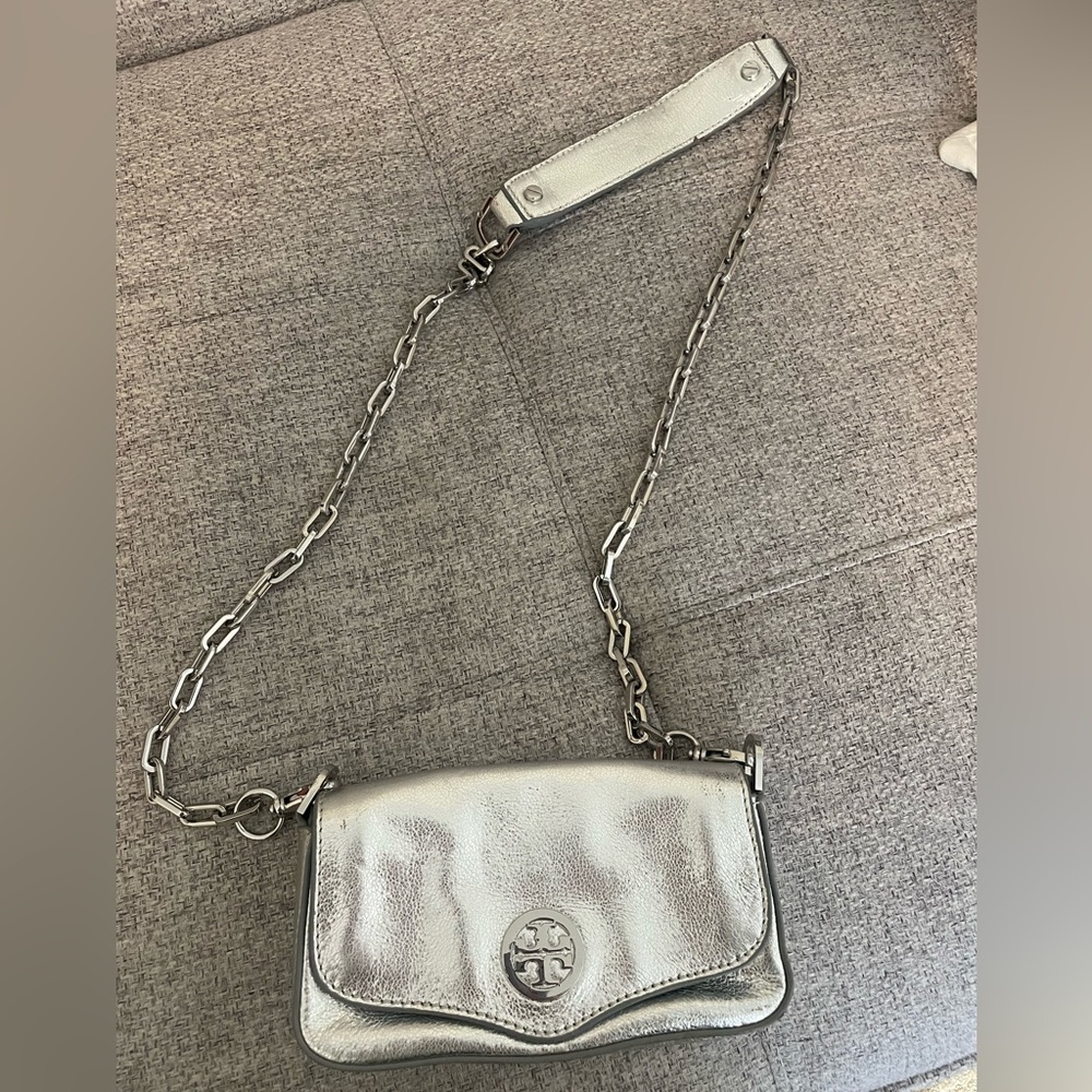 Tory Burch Leather Clutch with Chain Strap - LIKE NEW